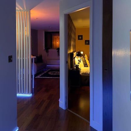 Cosy City Centre Apartment With Parking Birmingham Extérieur photo